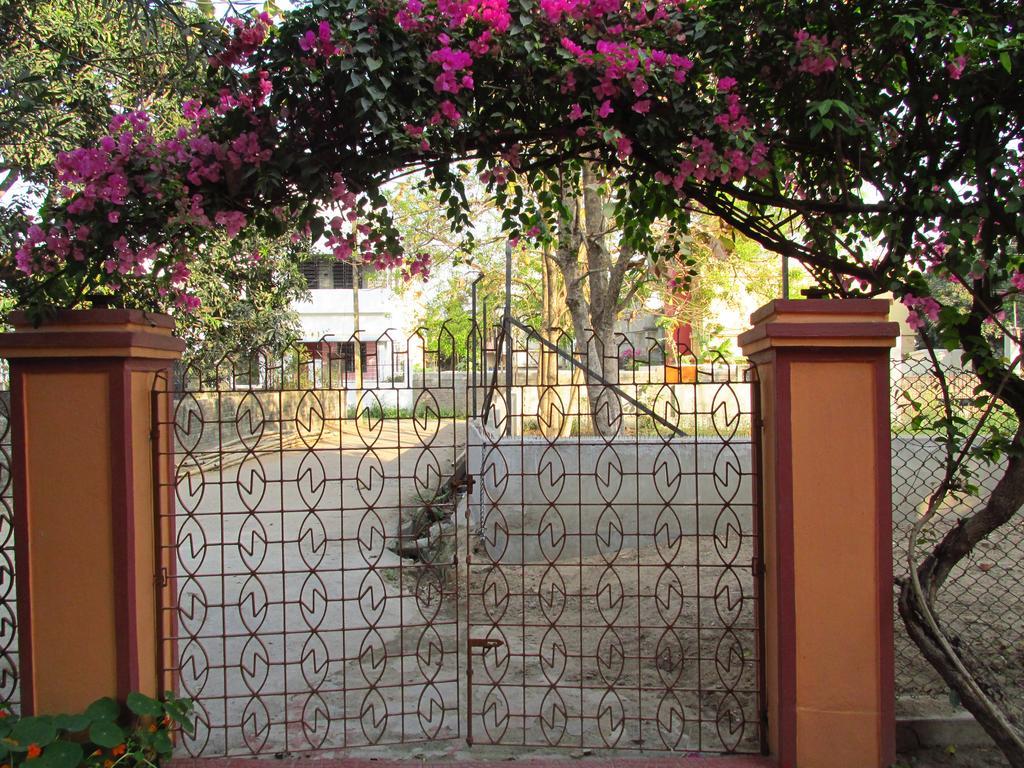 Pubali Homestay Bolpur Exteriör bild